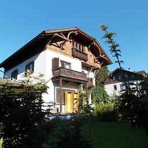 M9 Apartment