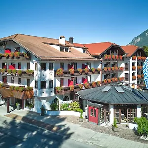 4* מלון Zugspitze